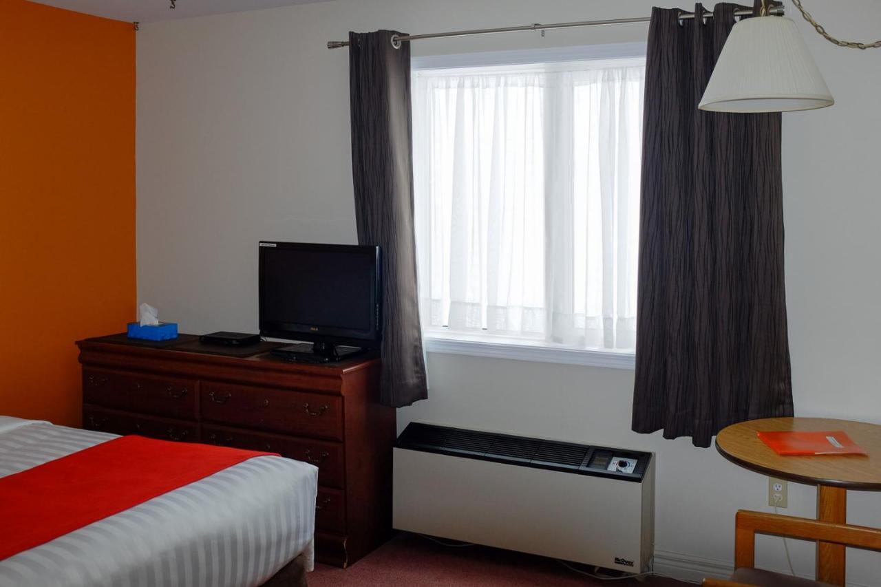 Hotel Robin Hood Grand Falls-Windsor Kültér fotó